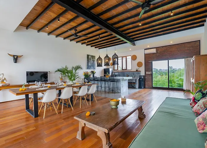 Wuizy By Dreamawaybali Seminyak (Bali)