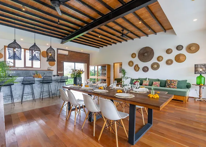 Villa Wuizy By Dreamawaybali Seminyak (Bali)