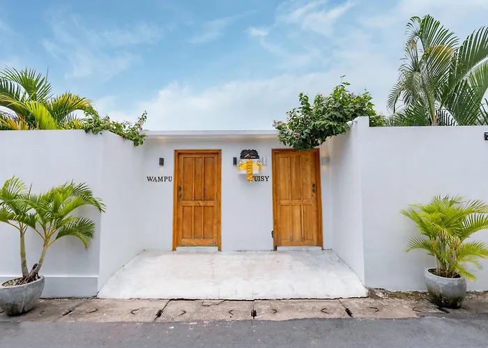 Wuizy By Dreamawaybali Villa *